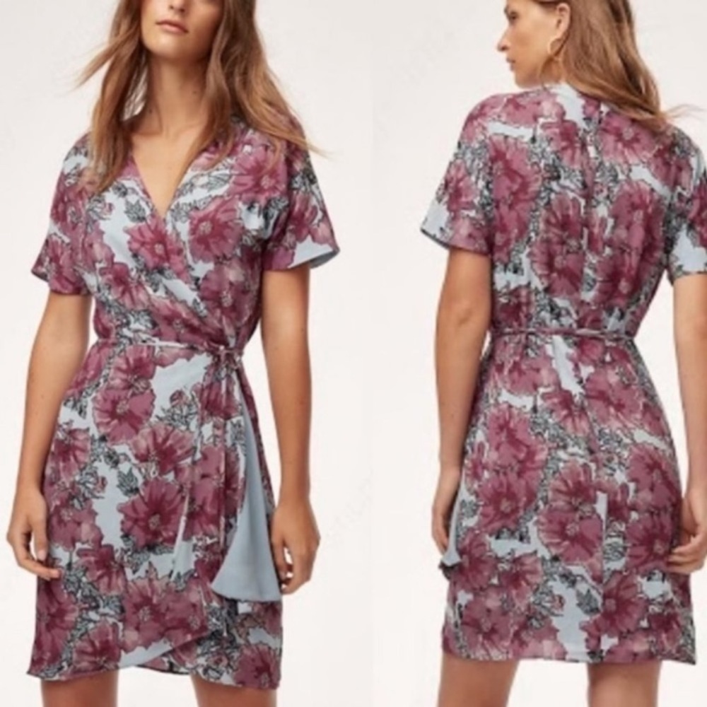 Aritizia Babaton Floral Wallace Purple Mini Wrap Dress sz S